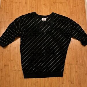Juicy Couture Black and Silver V-Neck women’s Sweater